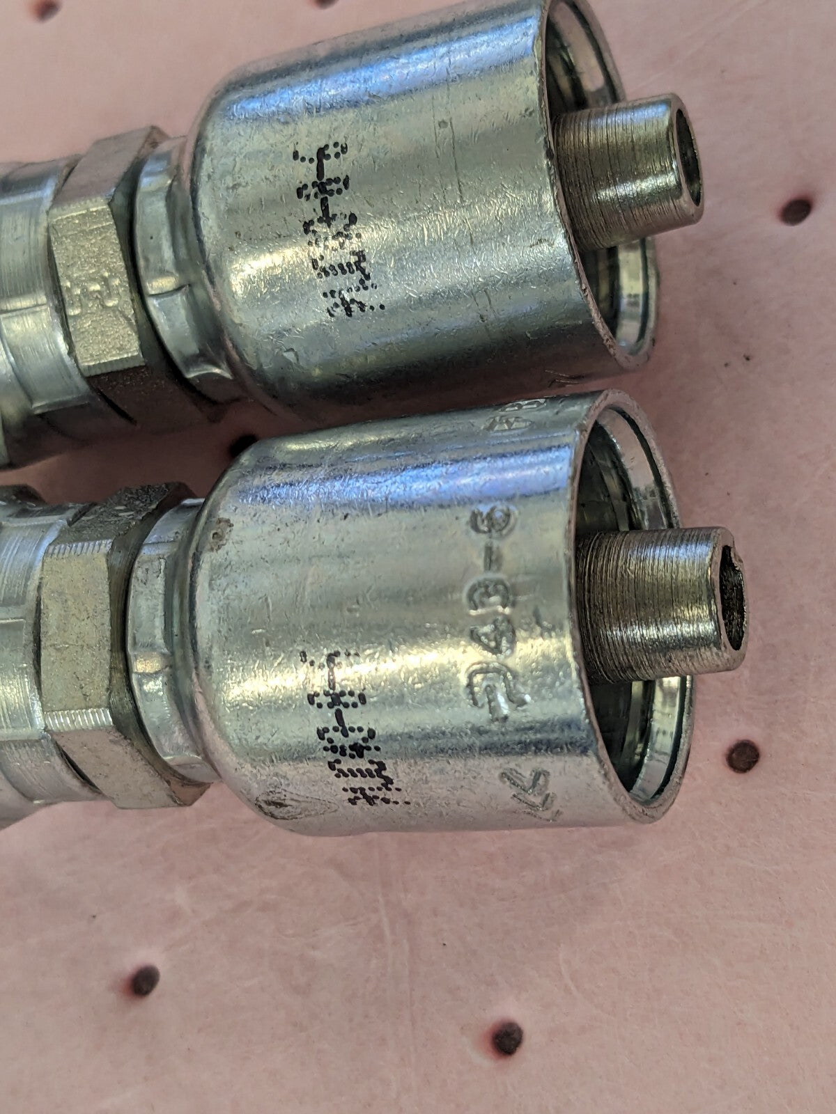 PARKER Hydraulic 2ct. Hose Fem. Seal-Lok Swivel Fitting 0.375" ID 6 mm KP80003