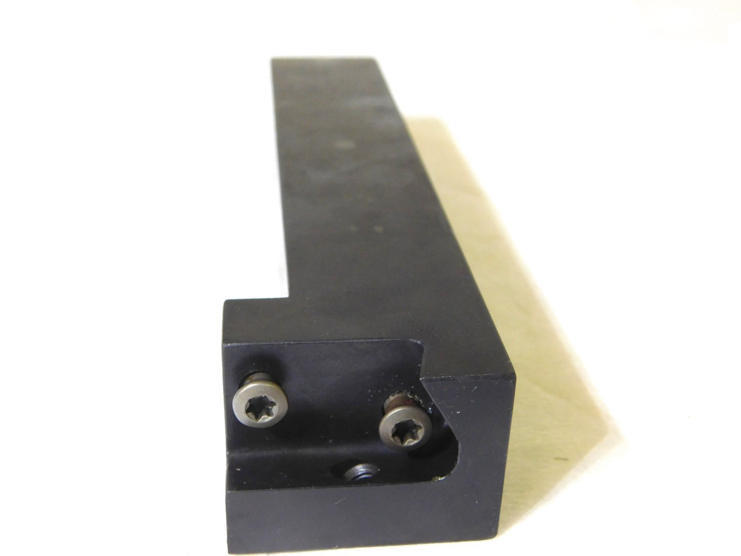 Kennametal External Grooving/Cutoff Toolholder LH 32mm Shk Dia 6.7028 L 1621086