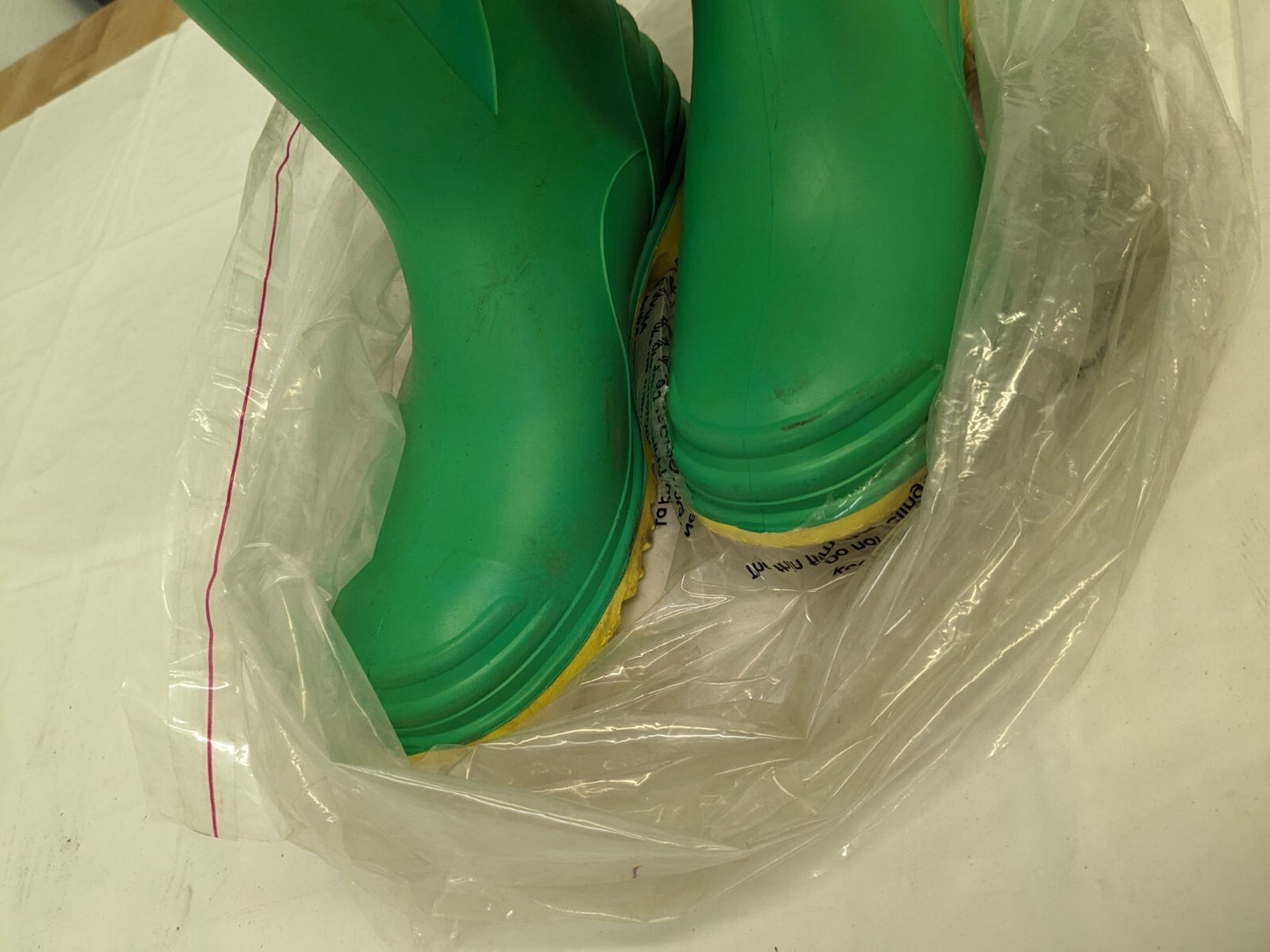 DUNLOP work boots Size 6, 16 High, PVC, Steel Toe, Gumboot 87012.6