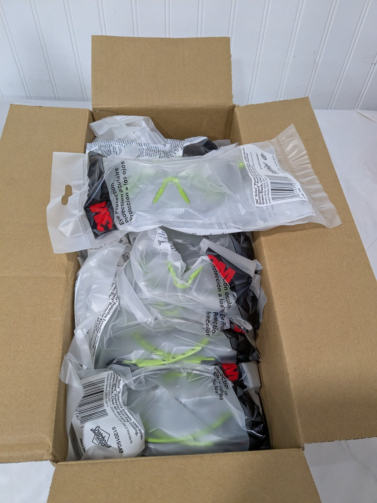 (20) 3M Safety Glasses: Anti-Fog & Scratch-Resistant, Polycarbonate 7100079049