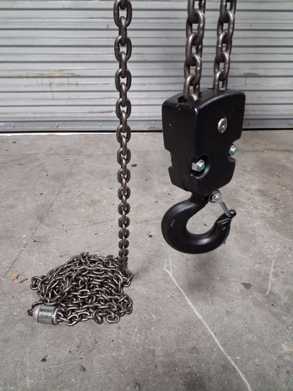 Milwaukee Electric Chain Hoist 2 Ton Cap 10 Ft Lift 115/230v 9572 Parts / Repair