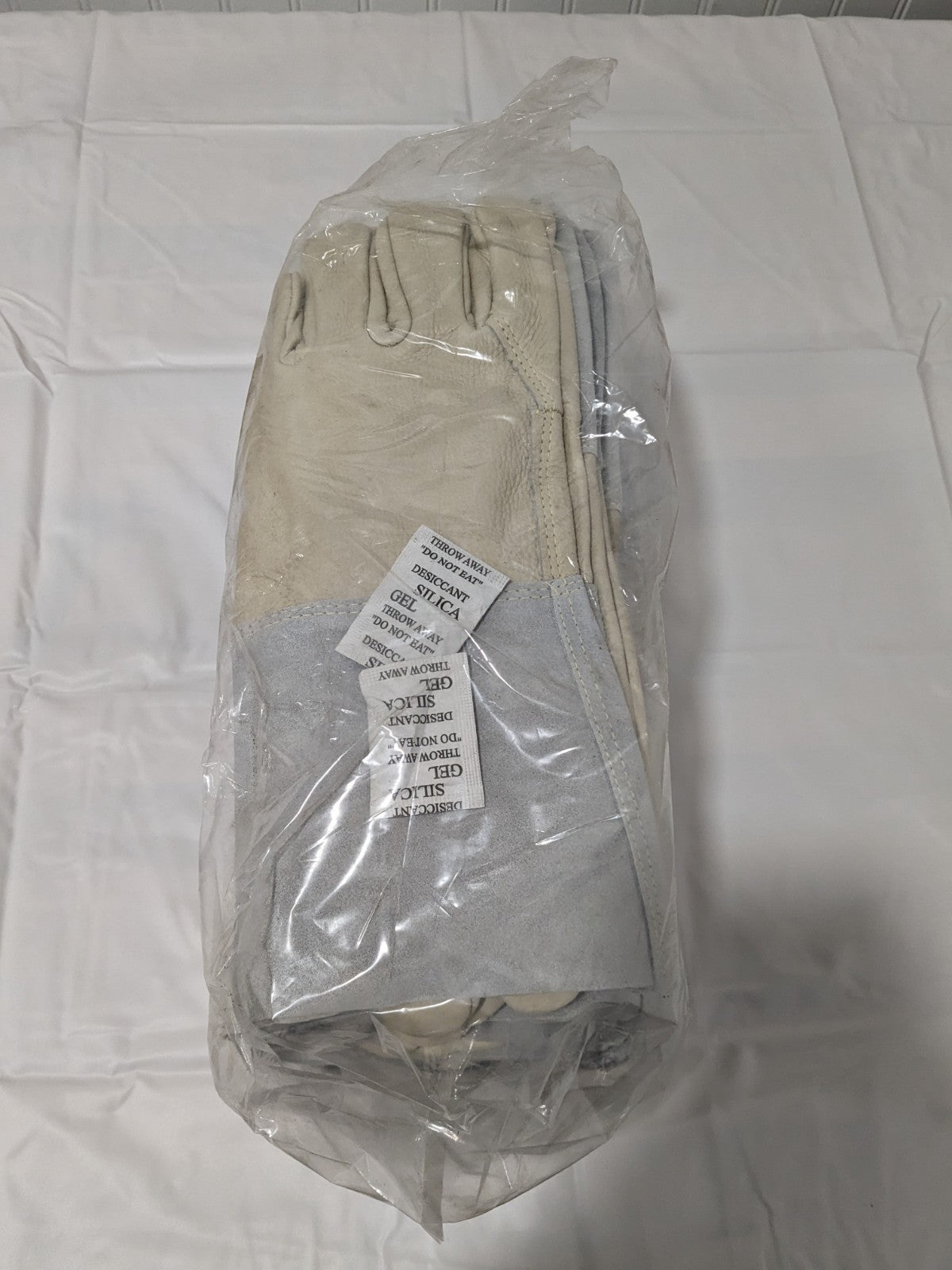 PIP Welding/Heat Protective Glove Size M Qty 12 75-2026/M