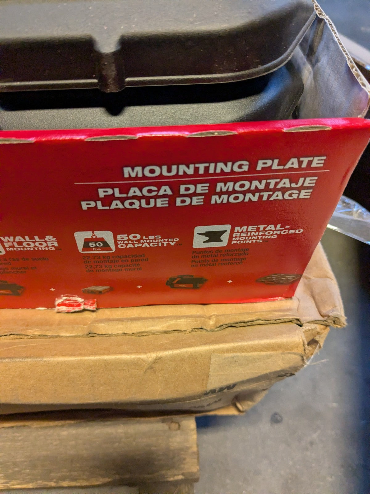 Milwaukee PACKOUT Mounting Plate: 1.1" H, 18.4" L, 23.4" W Qty 5 48-22-8485