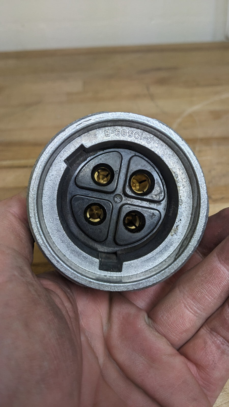 THOMAS &amp; BETTS 3418 CONNECTOR 30A 3P4W 480VAC NEW