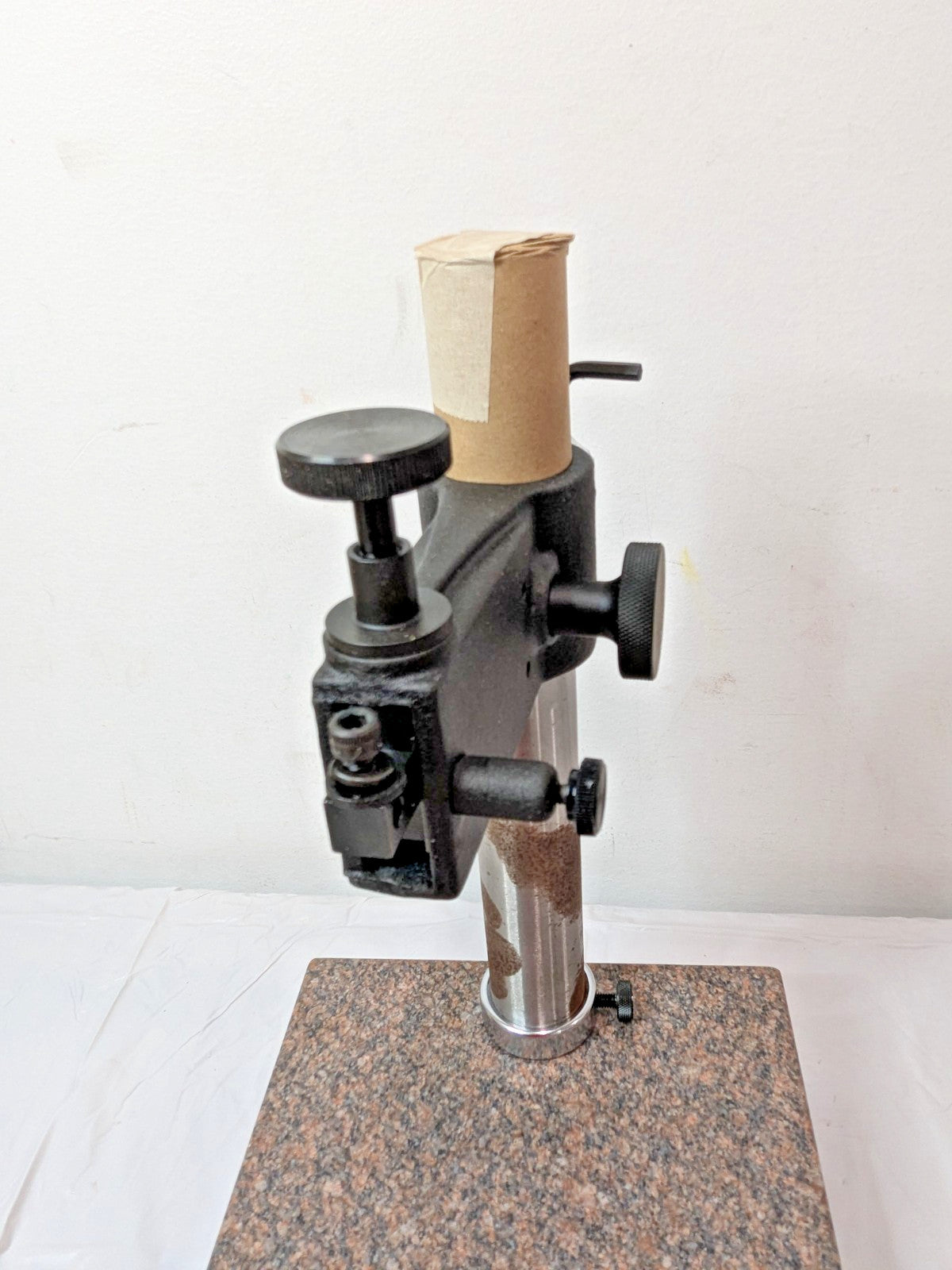 Starrett Granite Comparator Stand 8" x 12" x 2" W/O Indicator 566