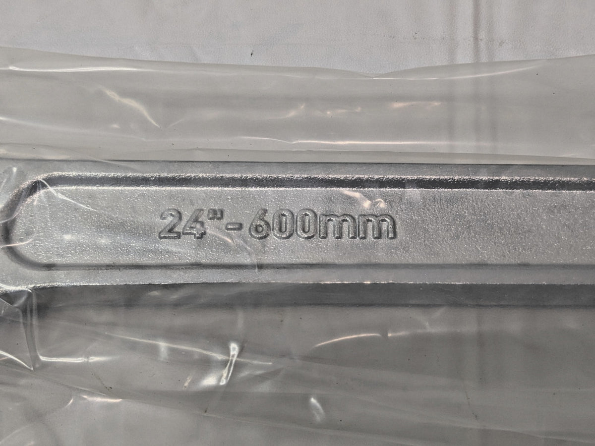 Paramount  Adjustable Wrench 24" OAL X 2-3/4" Jaw Capacity 68124676