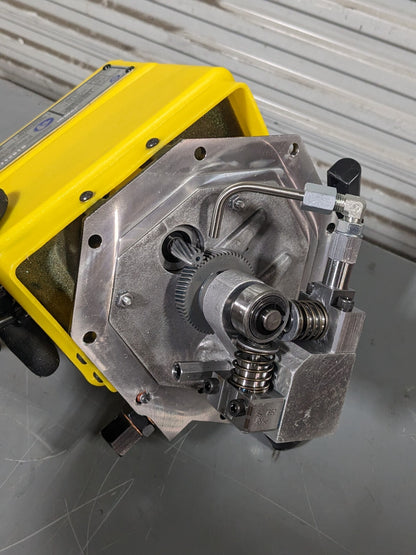 Enerpac Electric Hydraulic Pump 3-Way 2-Pos Valve 10000 PSI 115v PUJ1201B Damage