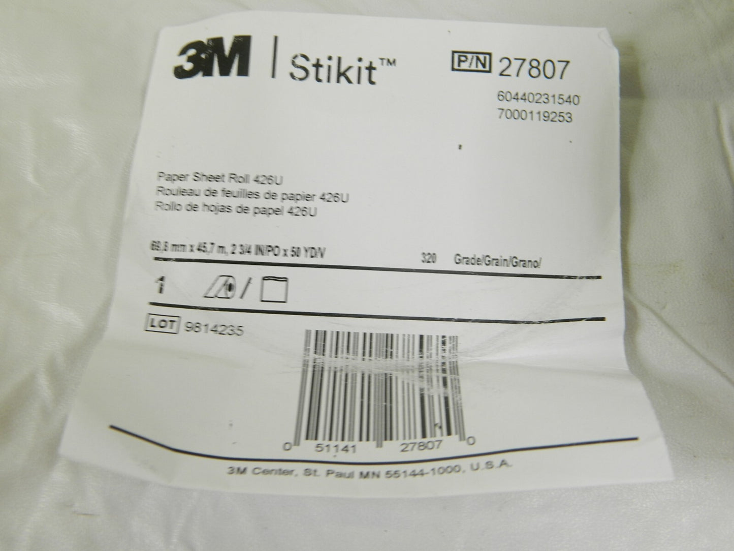 3M Adhesive Back Sanding Sheet 320 Grit, 2-3/4 X 50 Yd 7000119253