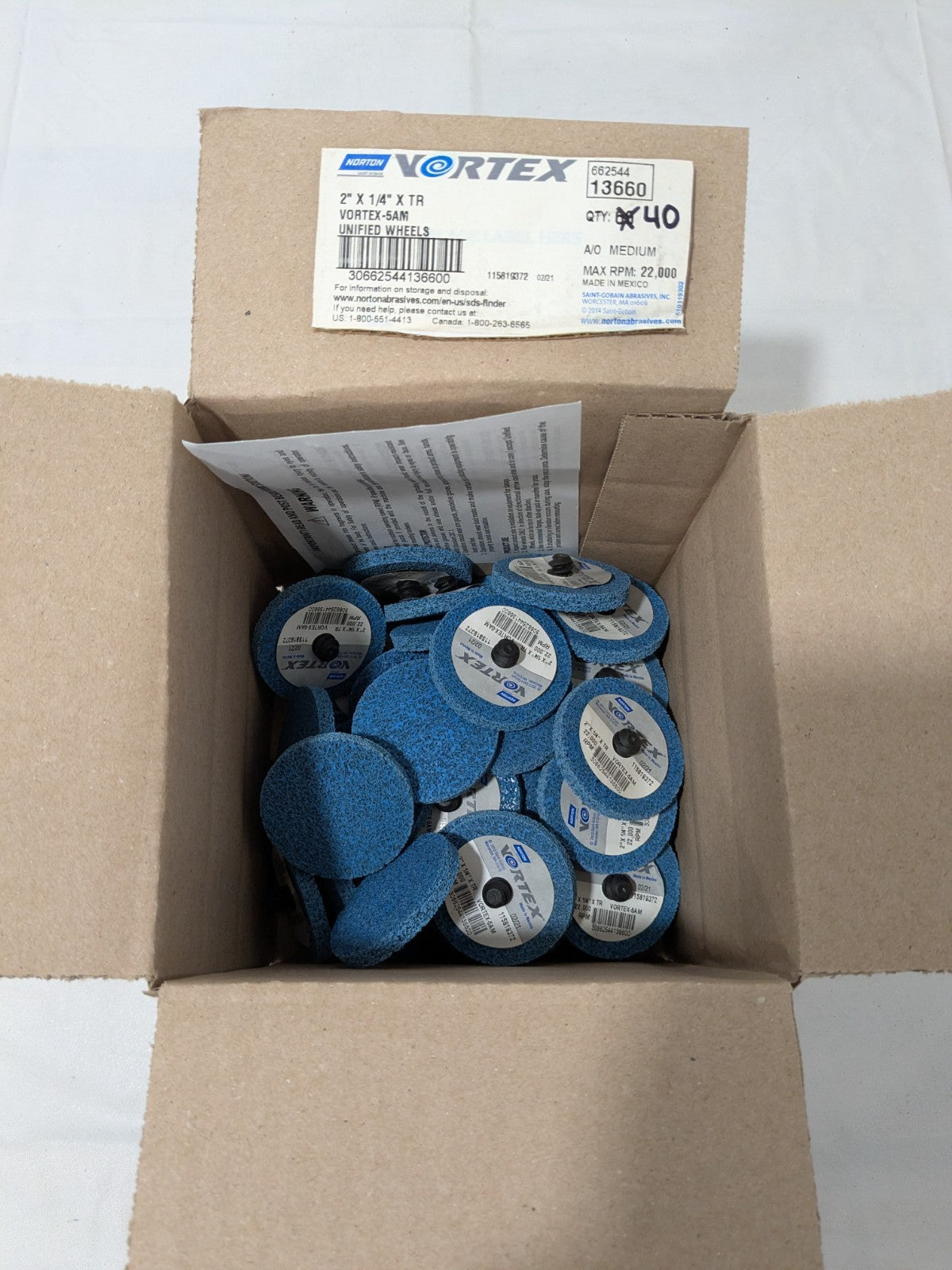 Norton Deburring Disc: 2" Dia, Medium Grade, Alum. Oxide Box of 40 66254413660