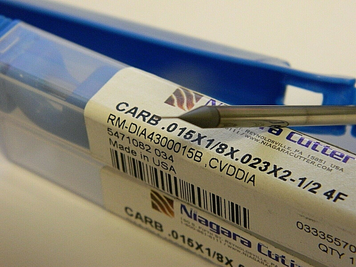 Niagara DIAXSB430 .015X1/8 X.023X2-1/2 QIA ENDMILL QTY  2. 03335570
