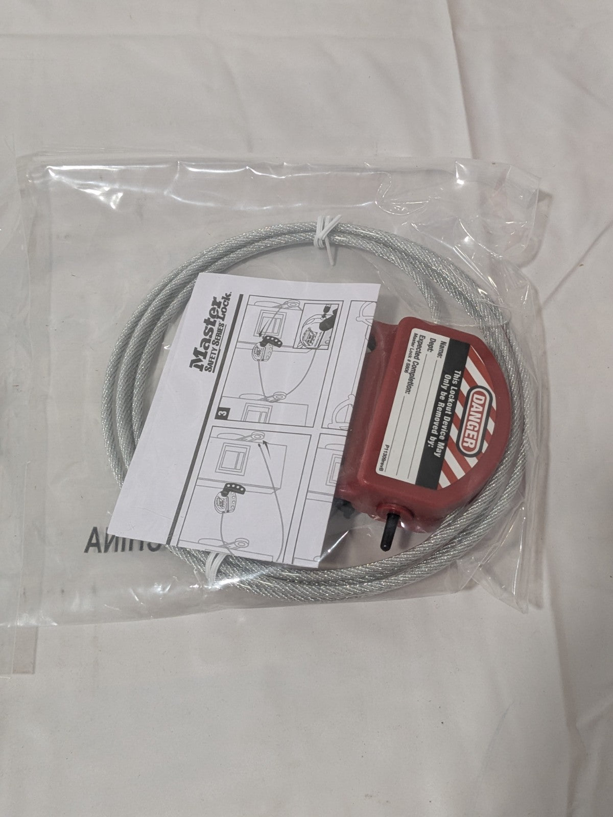 MASTER LOCK 6' Cable Length, 4 Lockout Points, Cable Lockout Qty 2 S806