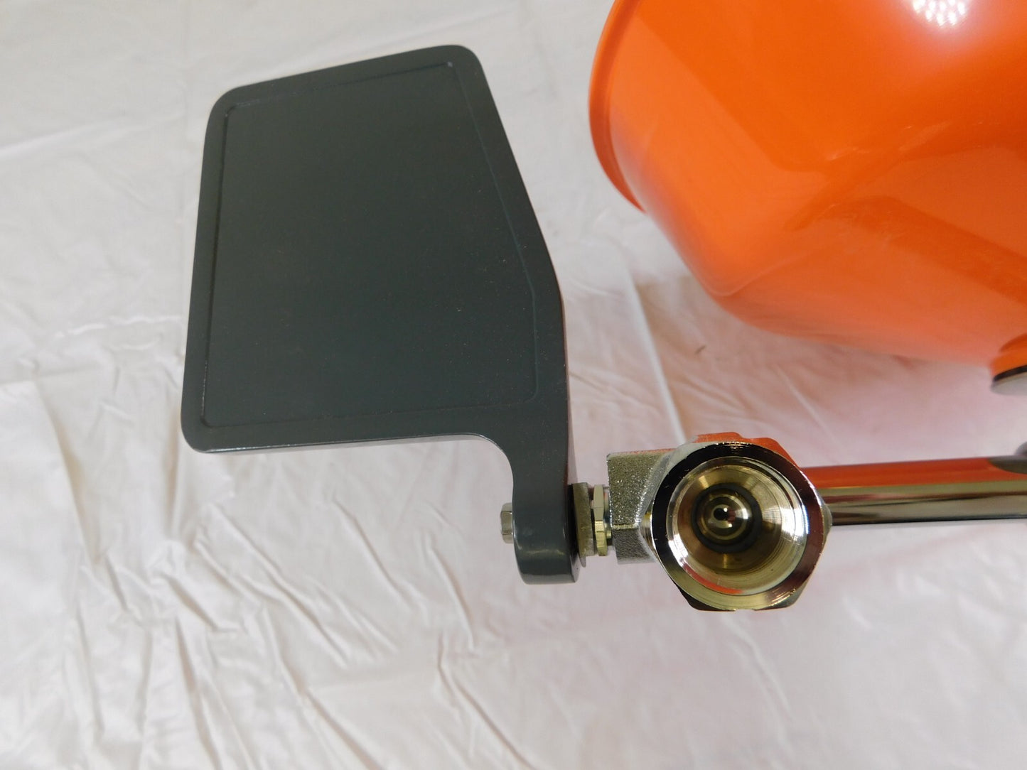 PRO-SAFE  Pedestal Mount Plastic Bowl Eyewash Station PSG1825P