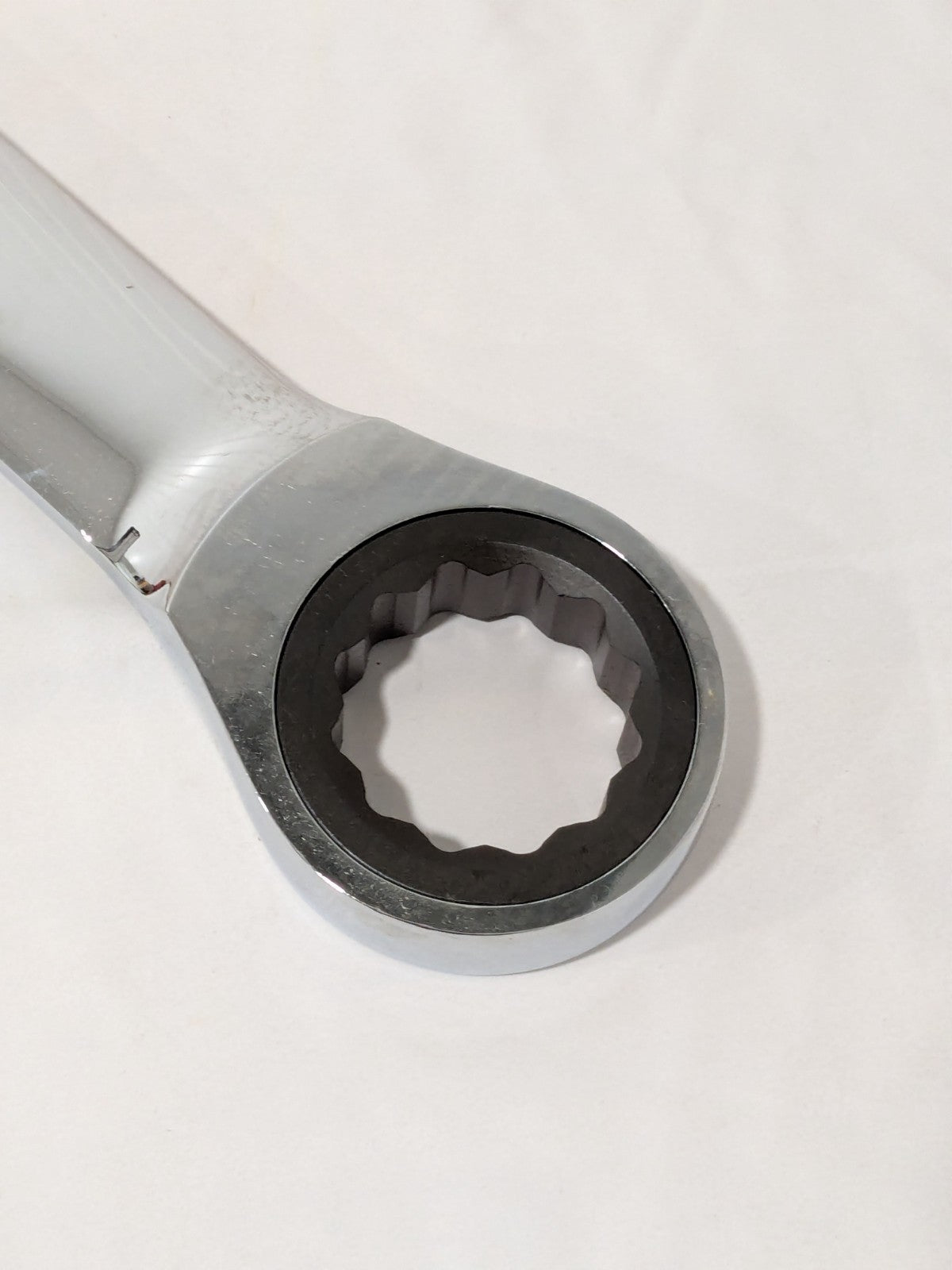 GEARWRENCH Combination Wrench: 1-7/16" Head Size, 15 deg Offset 9040