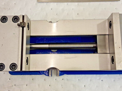Kurt Precision Machine Vise Single-Station HD690