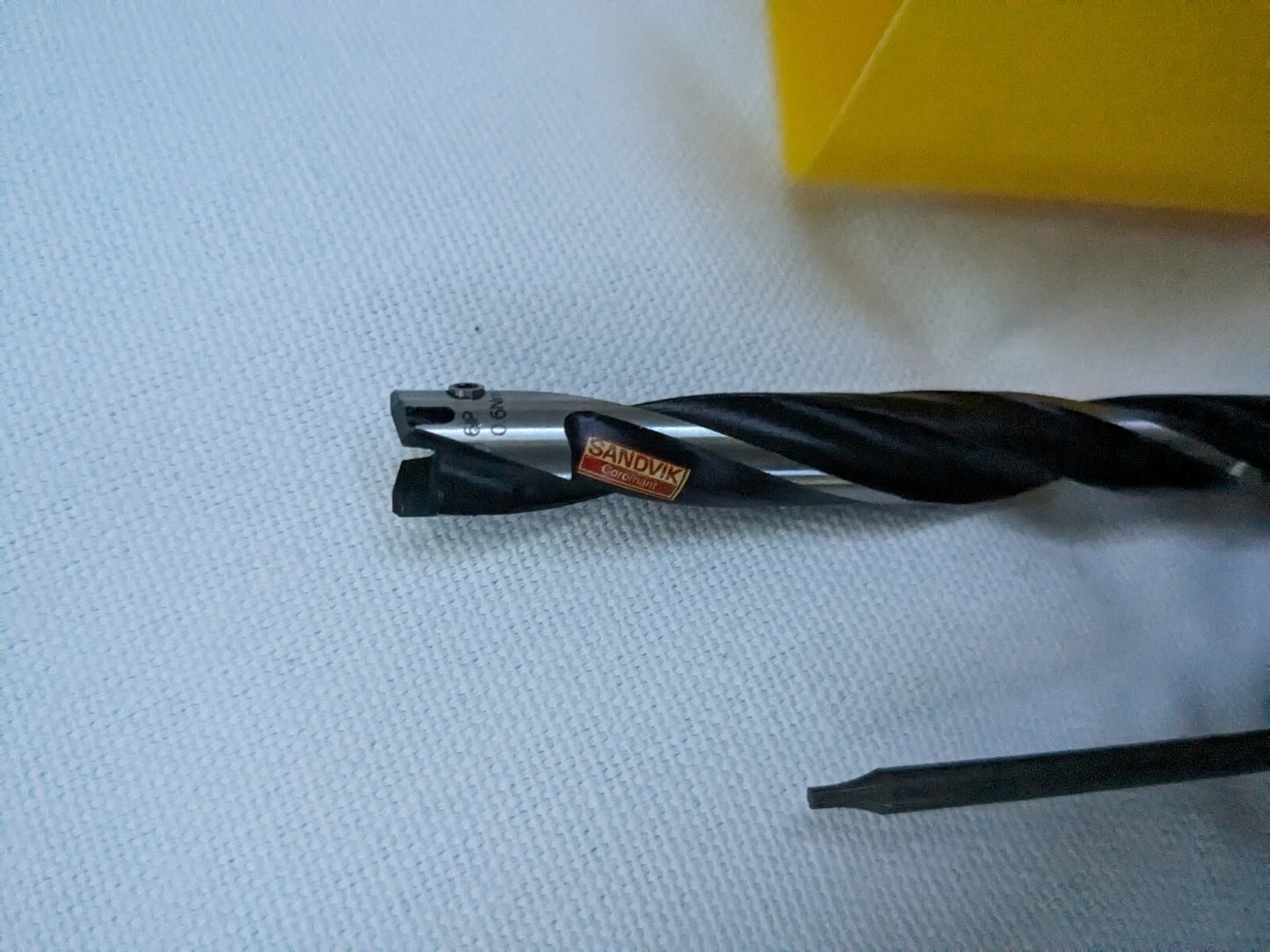 SANDVIKCOROMANT Replaceable-Tip Drill 10 mm Dia, 3.3677"Max Depth 6085524
