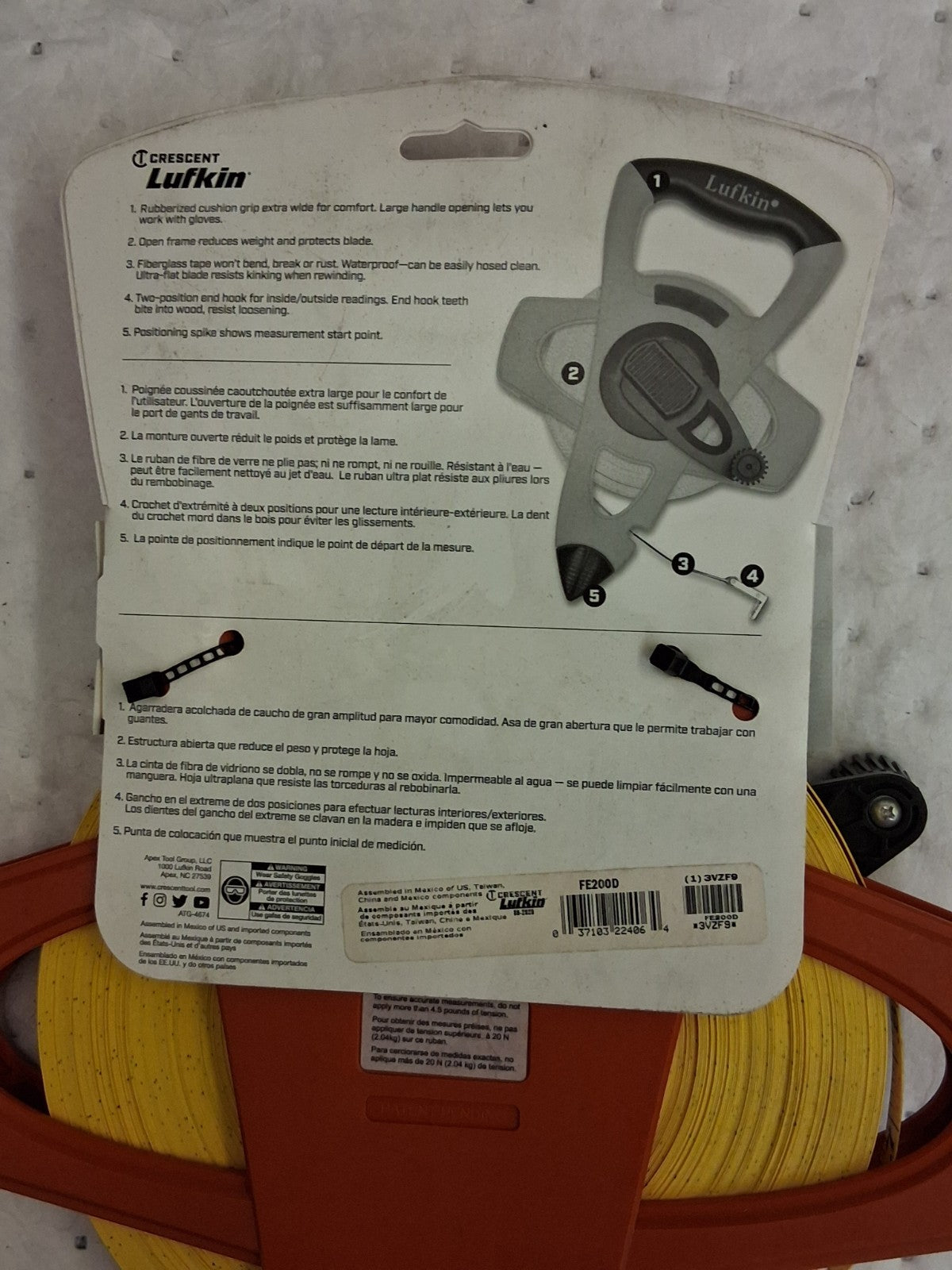 Lufkin Engineers Fiberglass Tape Measure 1/2" x 200Ft FE200D