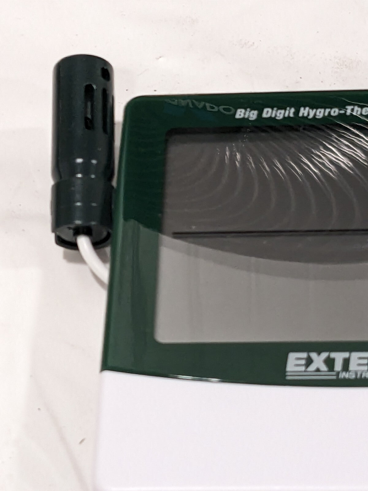 Extech Thermo-Hygrometer 14 to 140°F, 10 to 99% Humidity 445715