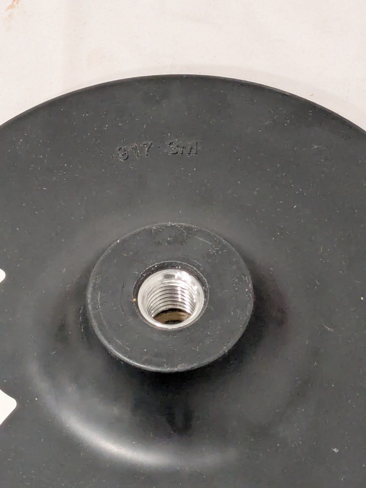 3M 7" Disc Backing Pad: Hook & Loop 7000028549