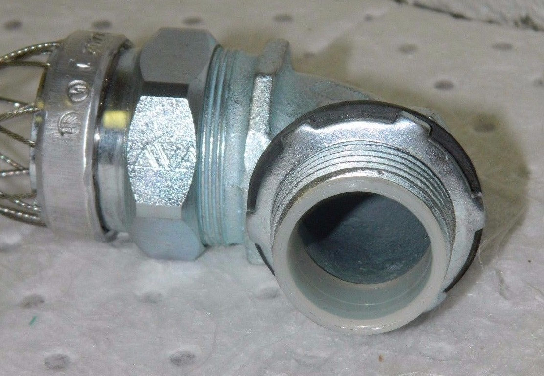 Woodhead Elbow Strain Relief Cord Grip Electrical Liquidtight 36402