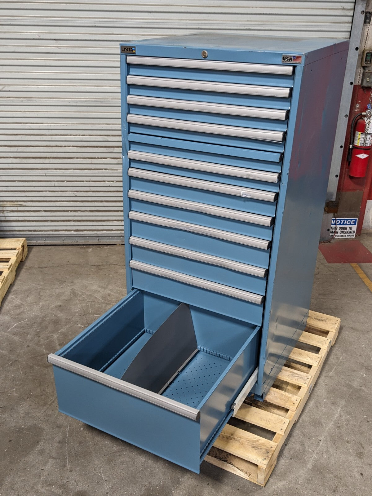 Lista 12 Drawer Modular Storage Cabinet 59 x 28 x 28 Steel Blue SCRATCH N DENT
