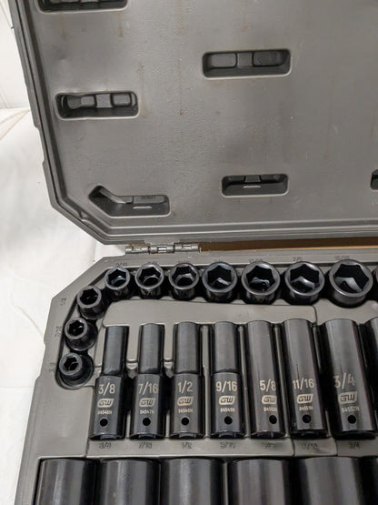GEARWRENCH 39 Pc 1/2" Drive 6 Point Standard & Deep Impact SAE Socket Set 84947N