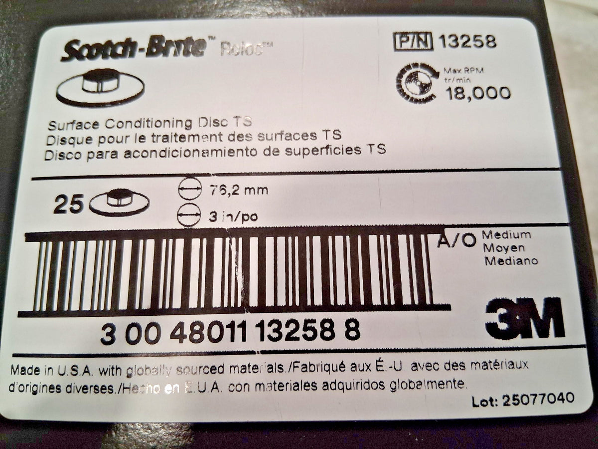 3M Quick-Change Disc Type R 2" Dia 120 Grit Aluminum Oxide Coated 13258