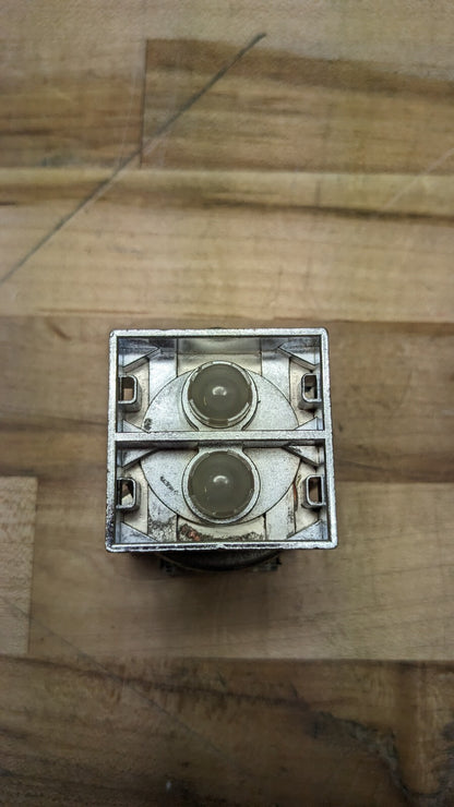 Eaton E30CS Dual Unit Square Multifunction Light Unit 2G Lens 28V AC DC