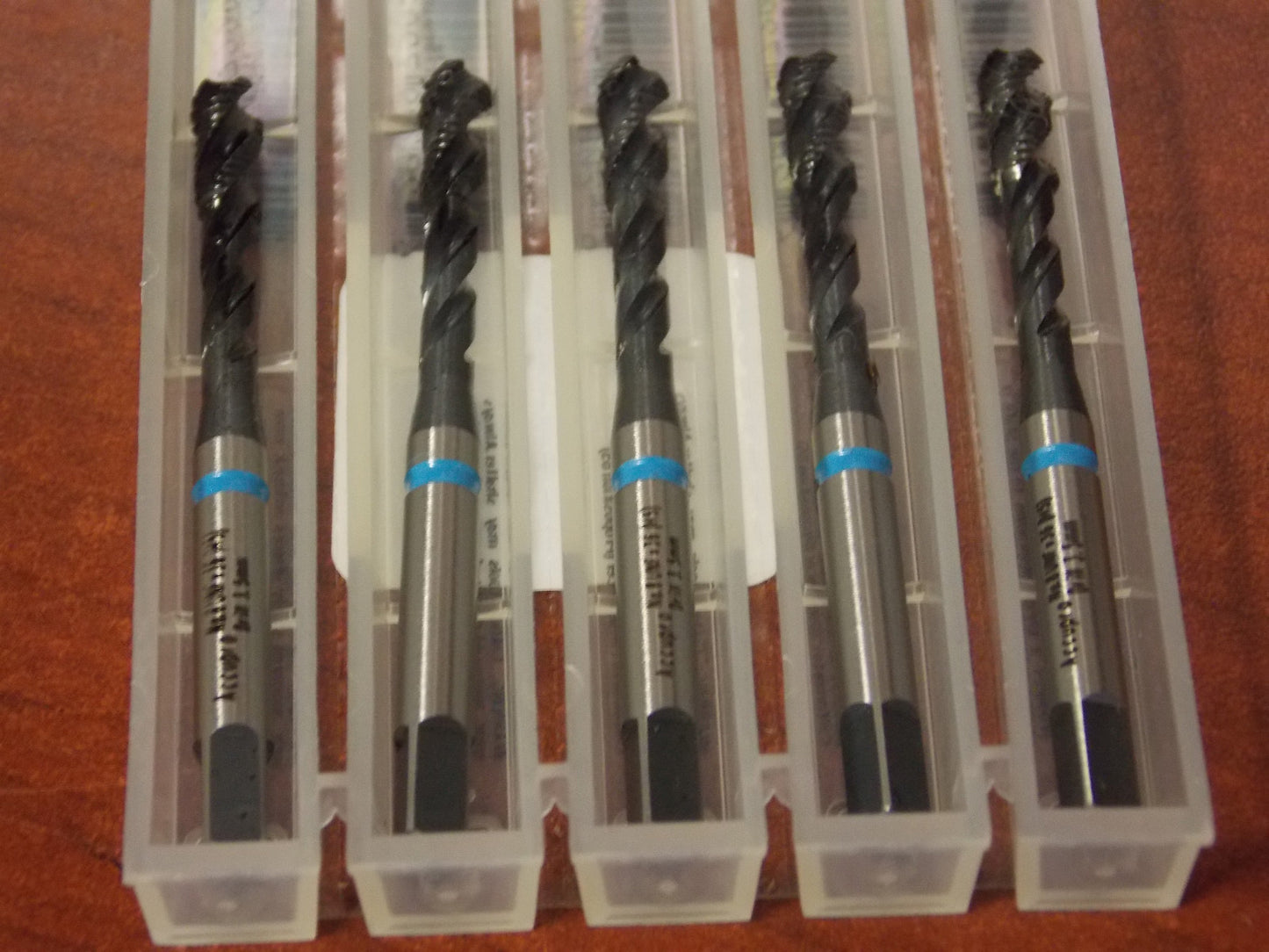 Accupro 92009972 #8-36 UNF 3 Flute Vanadium HSS Modified Bottom Taps