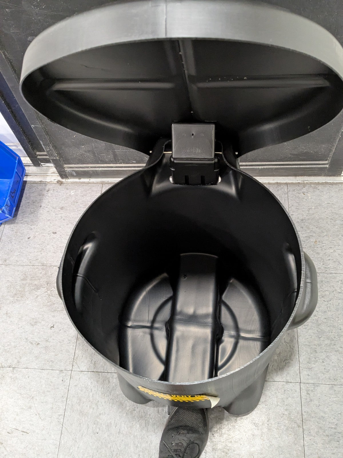 Eagle 14 Gallon Capacity, HDPE Waste Can with Foot Lever 937FLBLK
