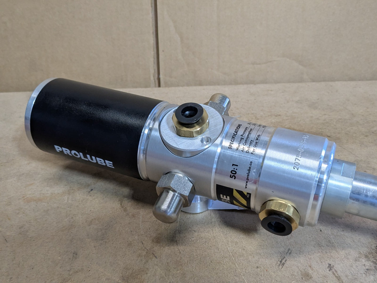 Pro Lube Air Operated Grease Pump Assembly 38 Oz/min. 50:1 Ratio 30 to 150 PSI