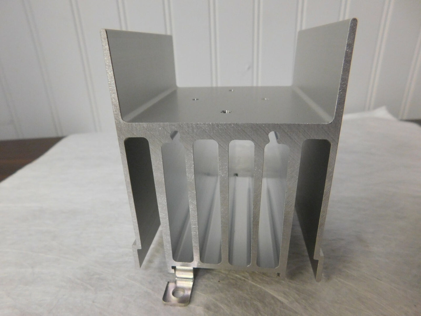 Omron Standard Relay Heat Sink For Use with G3NE-220 Y92B-N100