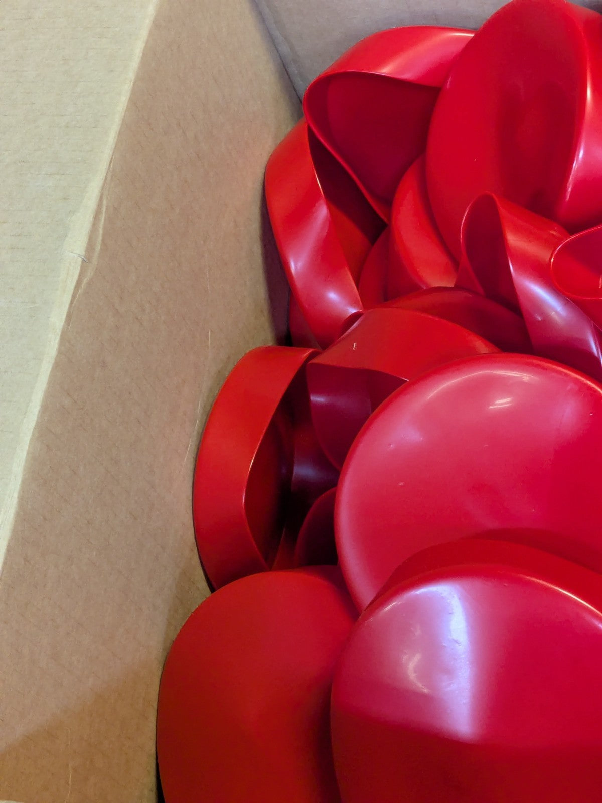 Caplugs  Round Head Cap  6.75 OD, 1-1/2 Long, Vinyl, Red Qty 70 AE68A13A
