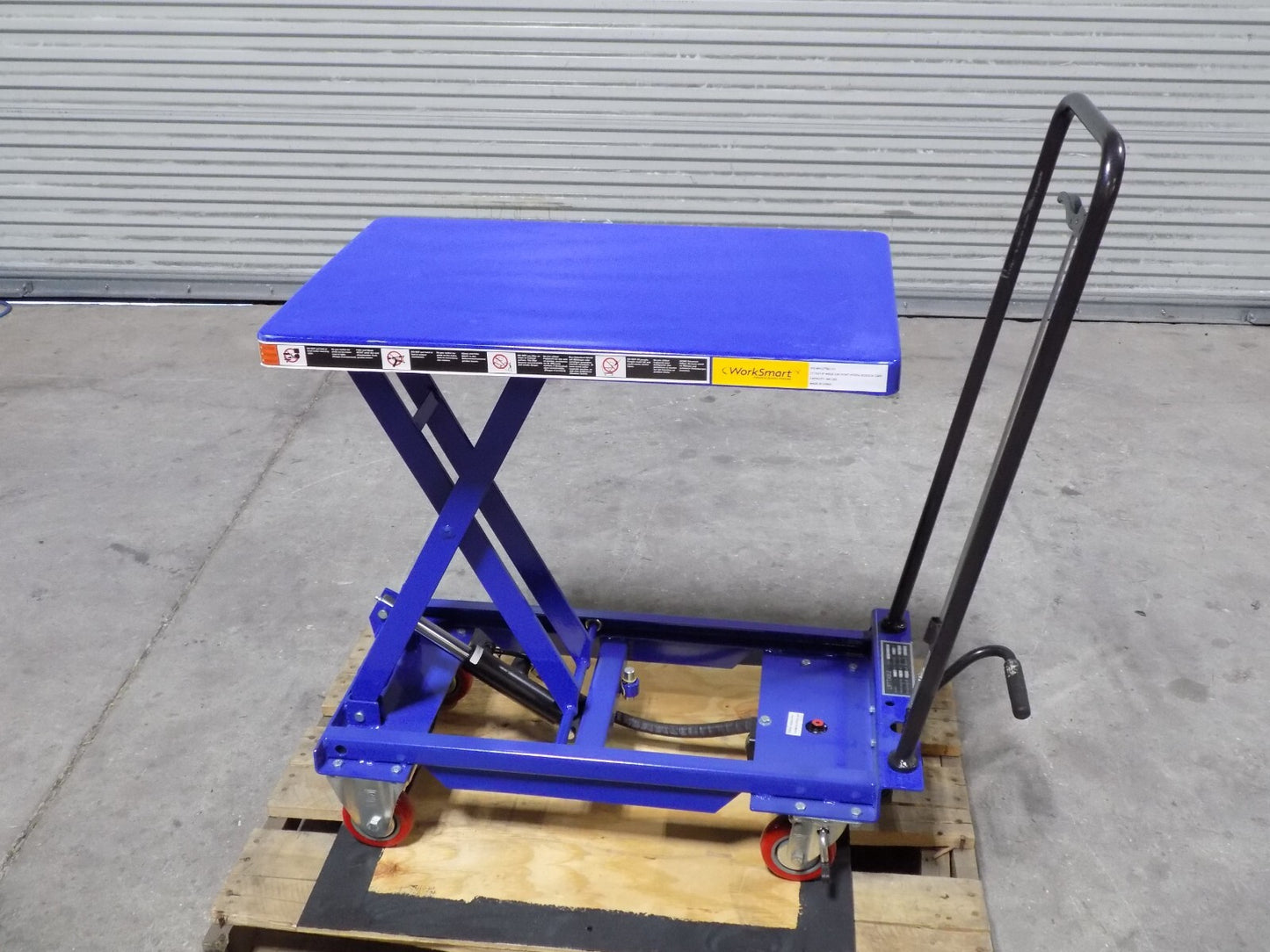 WorkSmart Hydraulic Scissor Lift Cart 440 lb Cap 27 x 17 Platform DAMAGED