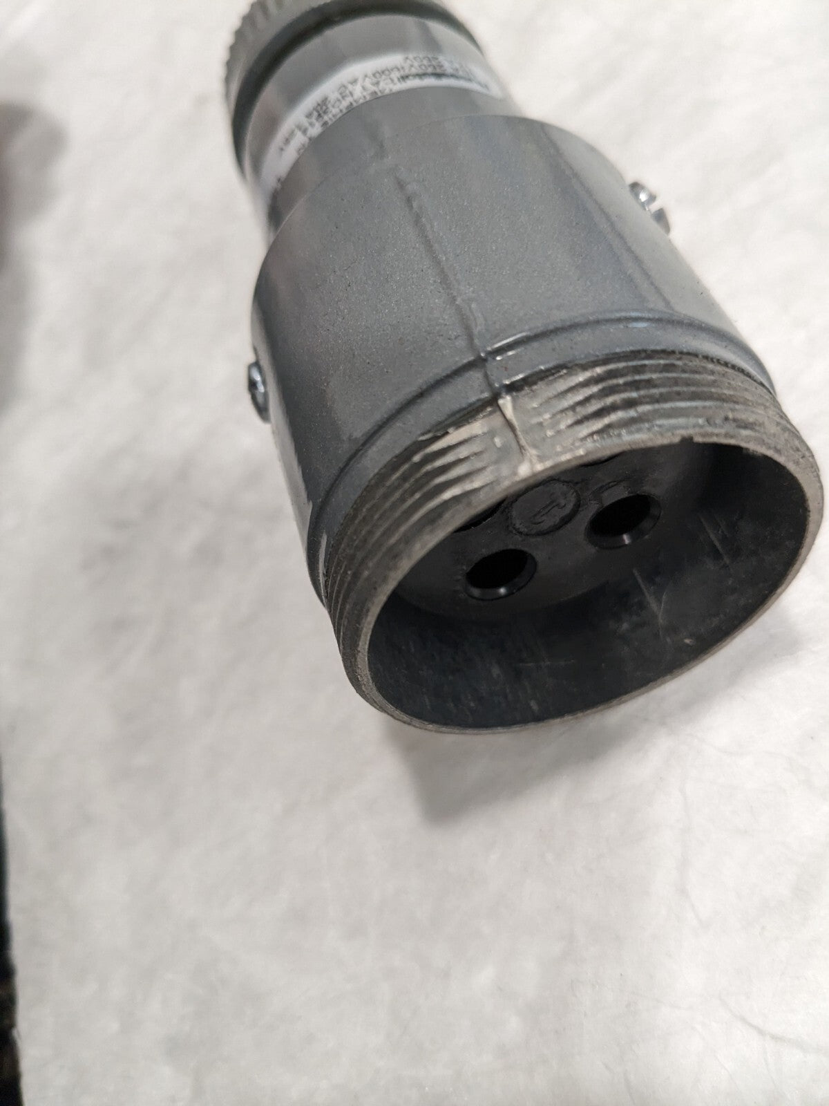 Thomas & Betts Russellstoll Female Connector 3914