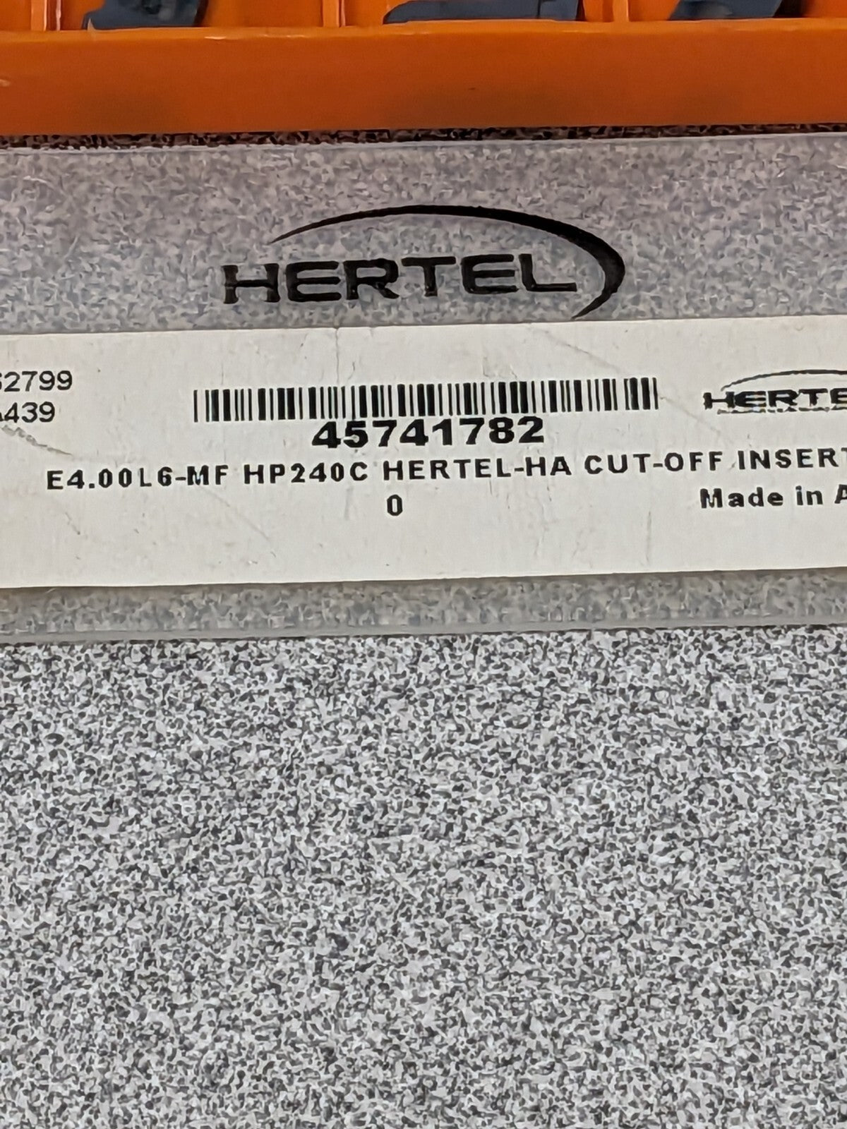 HERTEL E4.00L6MF HP240C Carbide Cutoff Insert Qty 10 45741782