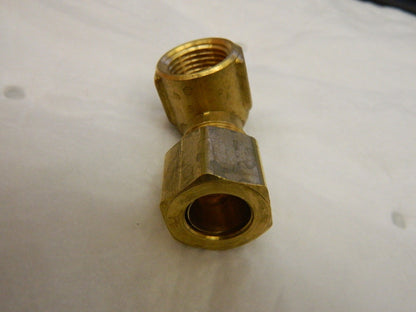PARKER 3pk Compression Tube Female Elbow: 3/8-18" 170C-8-6