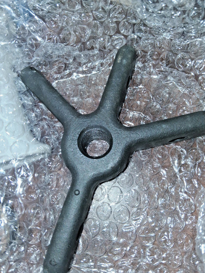 OTC Long Puller 8-3/4" Reach 11" Max Jaw Spread 7 Ton Capacity 2/3 Jaw 1038