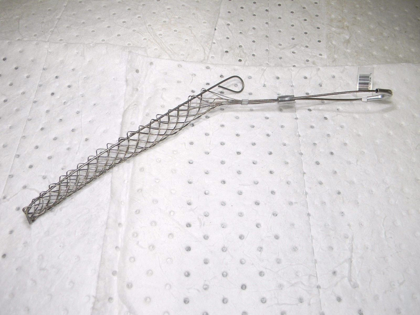 Woodhead Electrical 0.62 to 0.74" Tinned Bronze Offset Loop Support Grip 35301