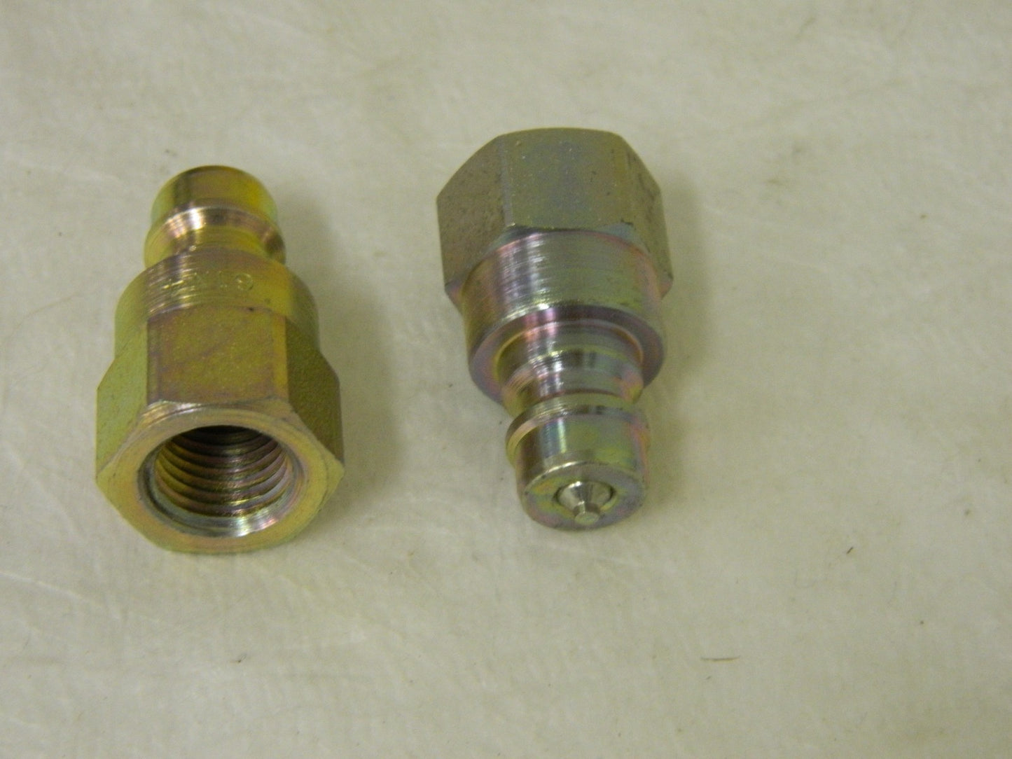 Parker Snap-Tite Valved Steel Nipple 1/4" 4600 PSI QTY 2  61N4-4F