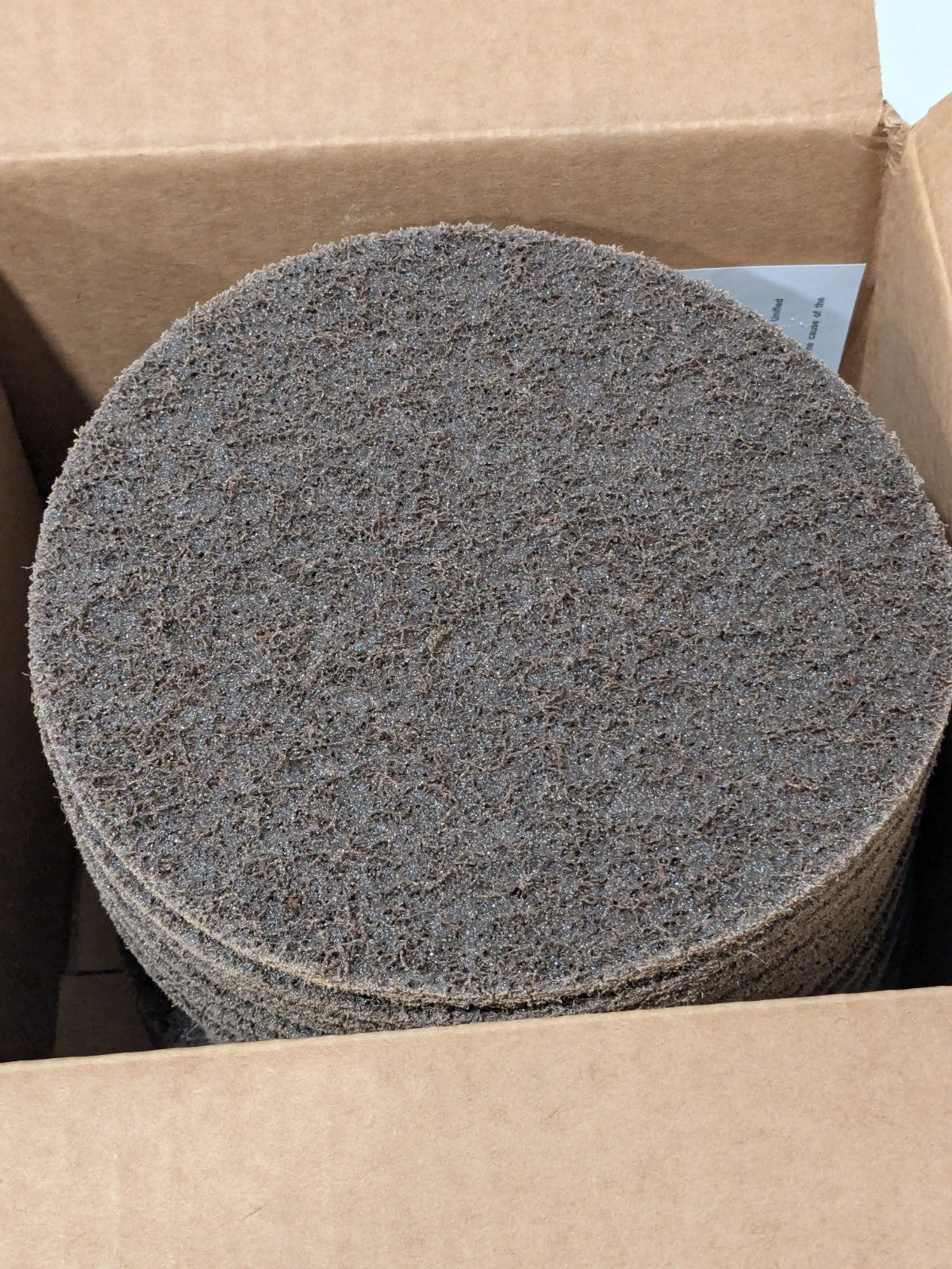 MERIT Hook & Loop Disc 7" Dia NonWoven Aluminum Oxide Qty 25 117597321