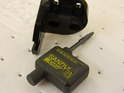 SANDVIK COROMANT Modular Grooving Head: Left Hand, Blade Holder Head 7582673