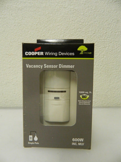 Cooper Wiring Infrared Vacancy Sensor Wall Switch 1,000 Sq. Ft. Cover VS106D1-LA