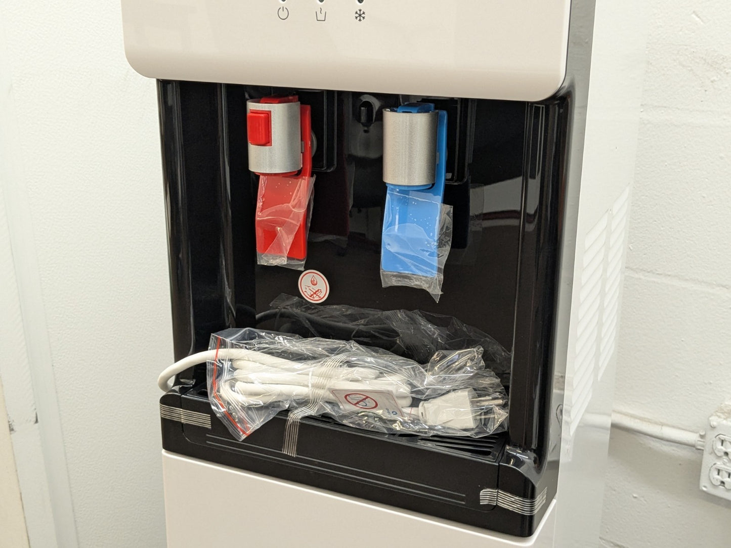Avalon A7 Bottleless Self-Cleaning Water Cooler Dispenser 115v White Finish