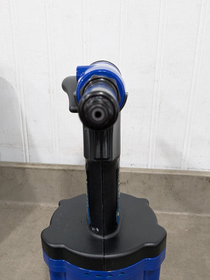 RivetKing Air Rivet Tool: 3/16" Capacity, 5/8" Stroke Length ZT-6000-V