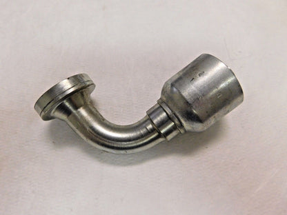Parker Hose Adapter 3/4" Hose x 3/4" SAE Code 62 Flange Head 90º L16N7