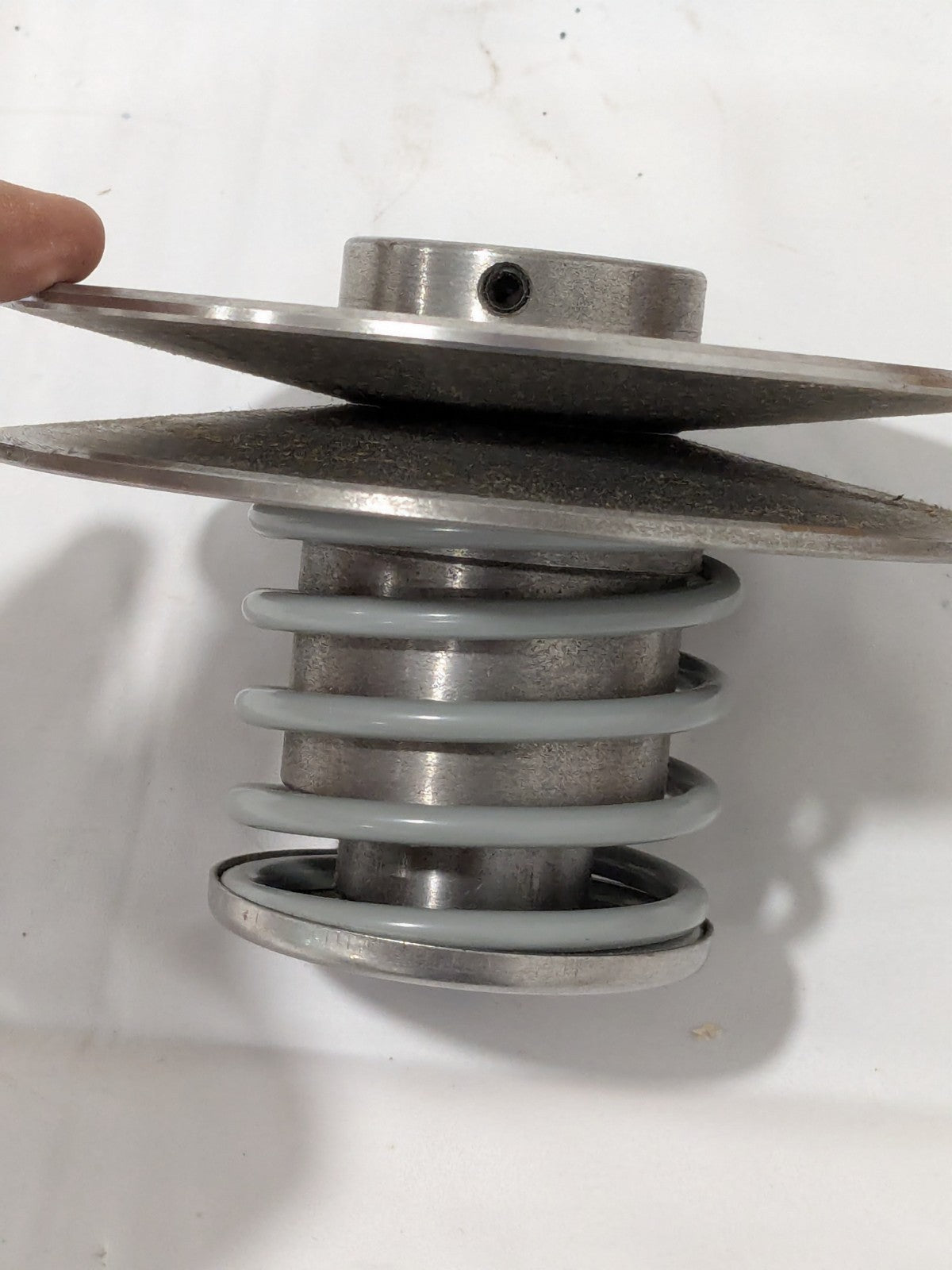 Lovejoy Spring Loaded Variable Speed Pulley 3-1/2" L 1.72" Min Pitch 6