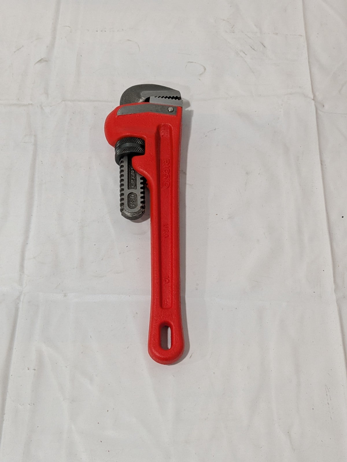 Ridgid Straight Pipe Wrench: 1-1/2" Max, 10" OAL, Cast Iron 31010
