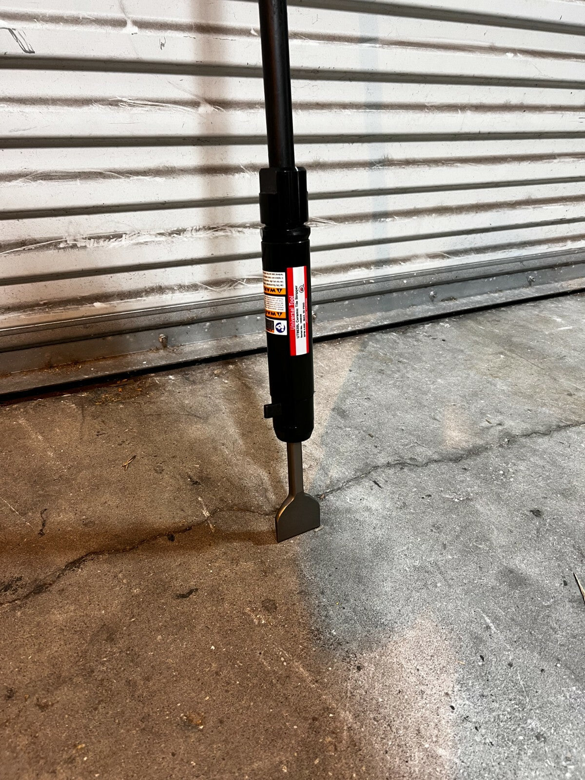 Universal Tool 64 Long Reach Chisel Scalper, 4600 RPM, 1-1/8 Stroke, UT8630LI