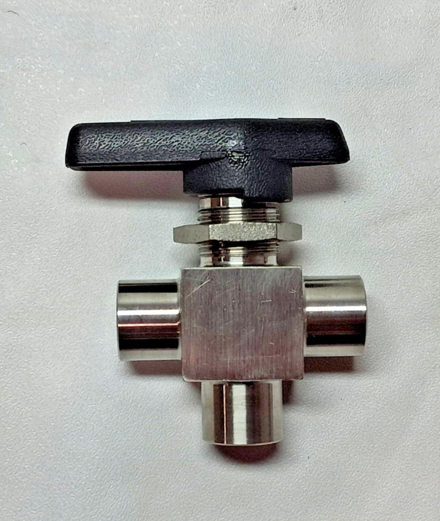 Parker 3-Way Manual Ball Valve 1/8" 2F-MB4XPFA-SSP