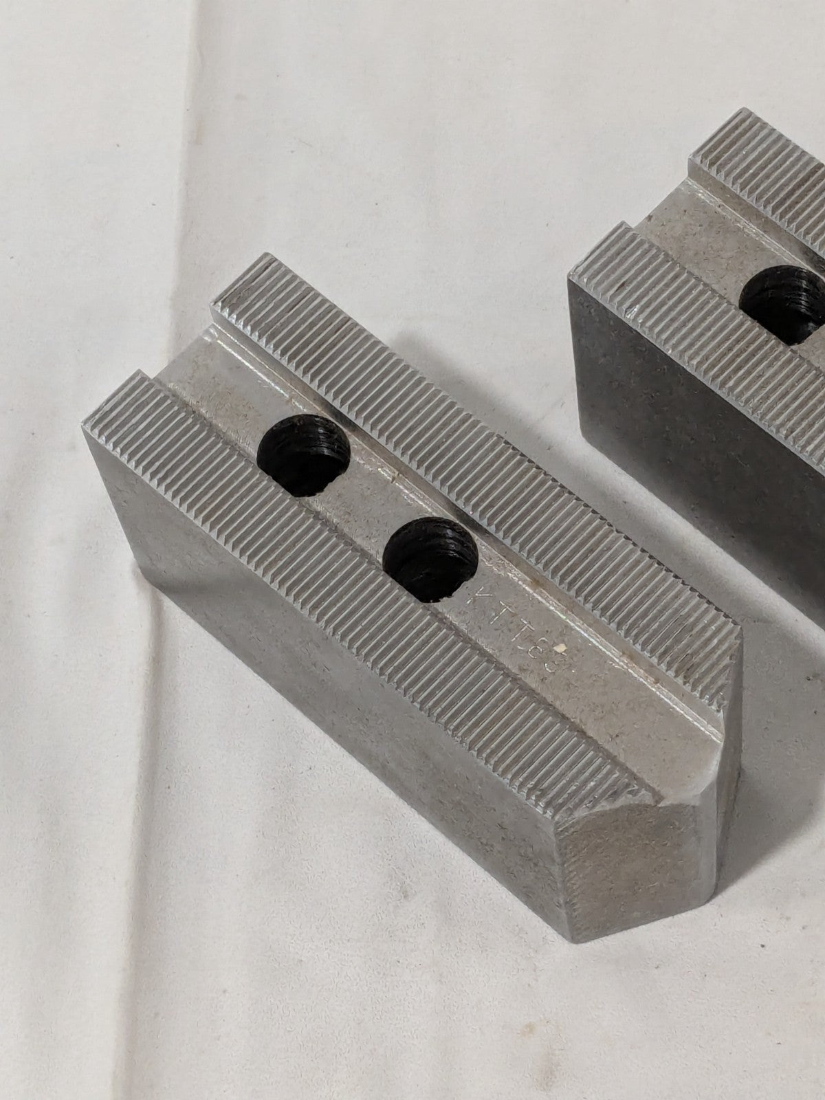 Abbott Soft Lathe Chuck Jaw: Serrated 1-1/2" OAW, 2" OAH, 4" OAL Qty 3 KTT8S